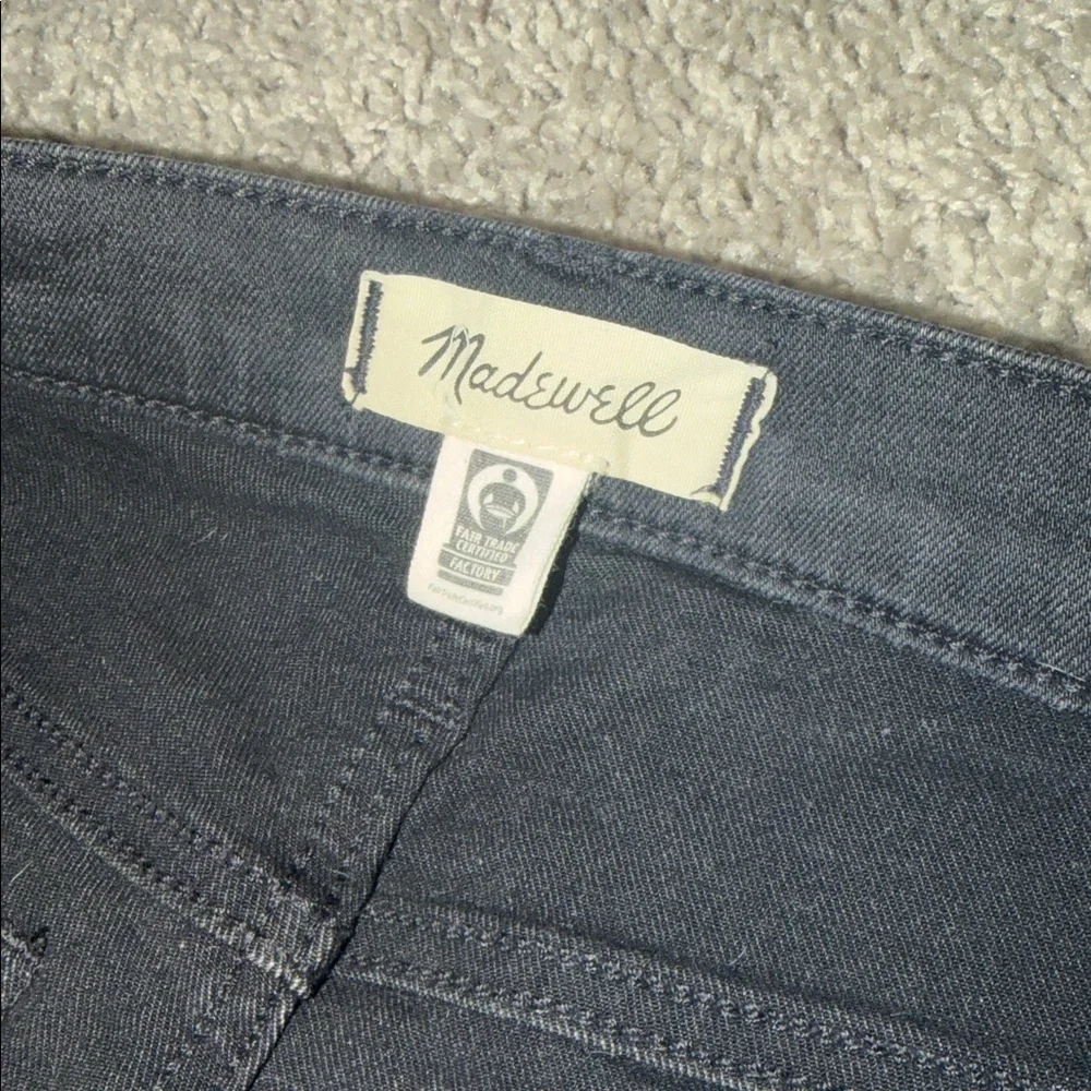 Madewell size 28 Black Flared Jeans